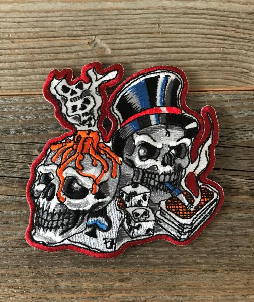 Totenkopf mit Kerze und Zilinder